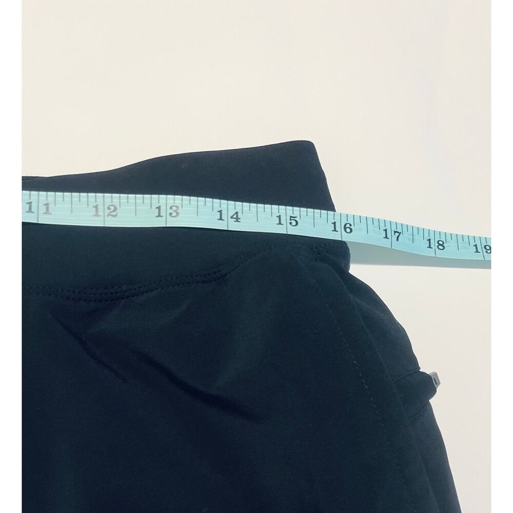Fabletics shorts - Picture 6 of 7